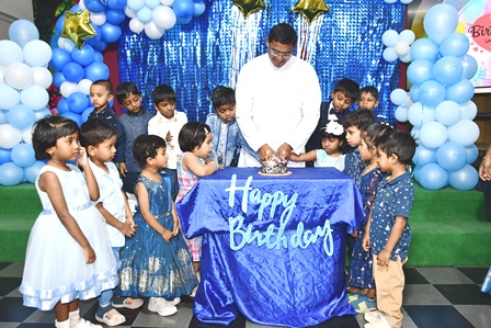 LFPS - GROUP BIRTHDAY